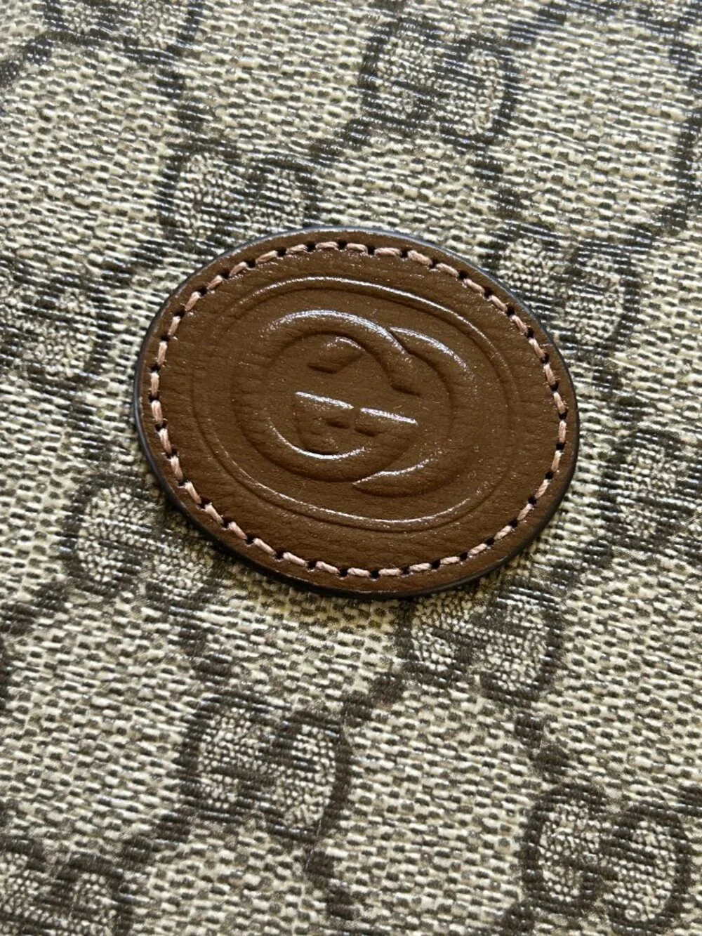 Gucci GG Supreme iPhone 15 Case Wallet Pouch Brown Leather Trim 760184 Authentic